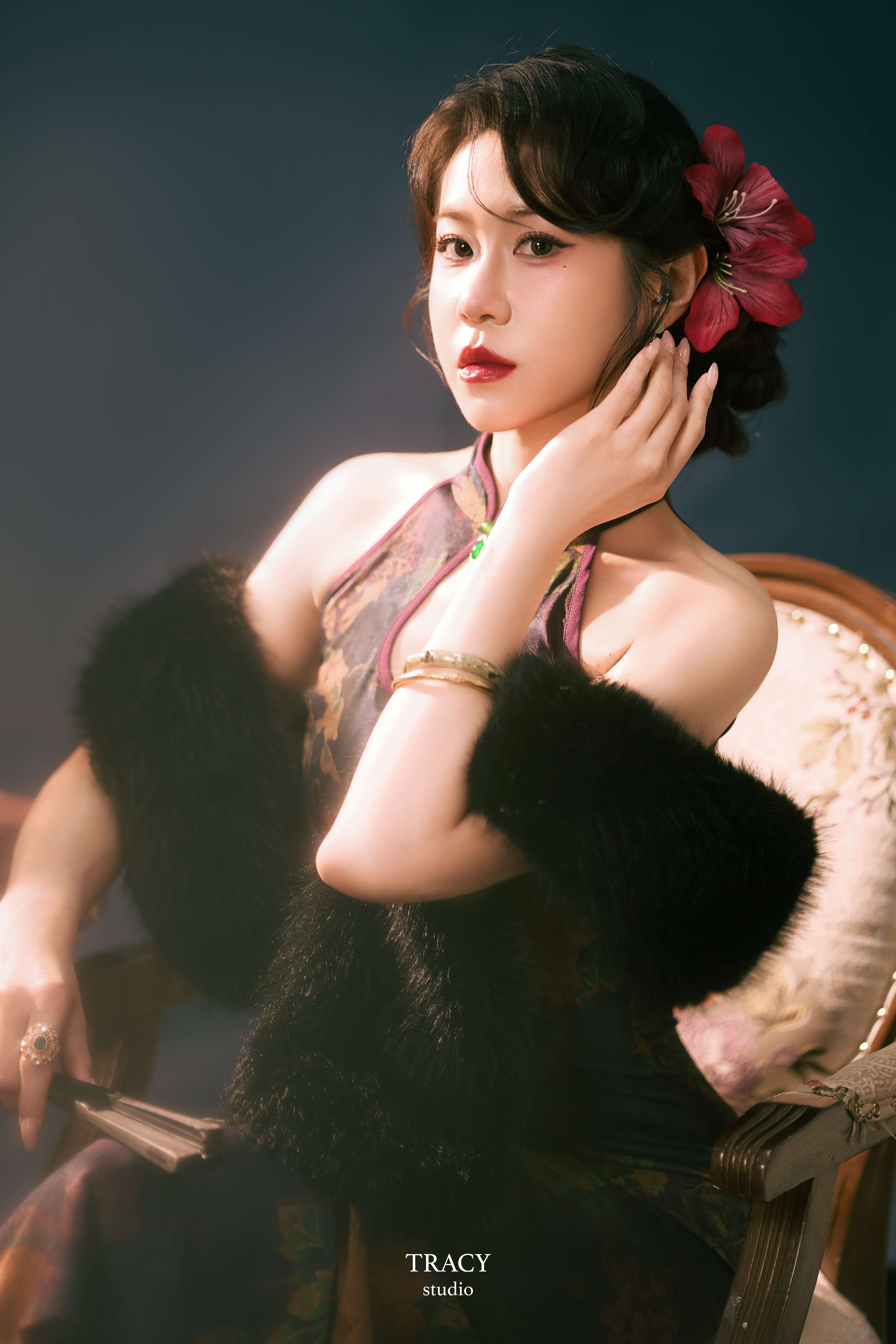 frontend/img/gallery/concept-cool-ngau-slay/tracy-studio-chup-hong-kong-vibe (9).jpg